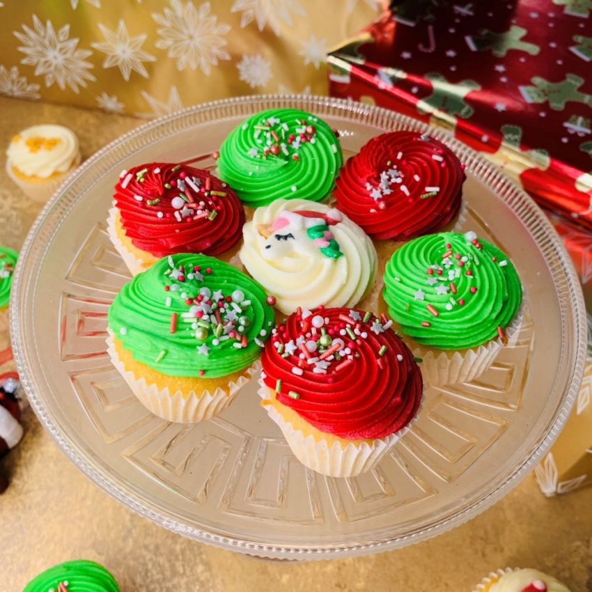 Box of 9 Mini Christmas Cupcakes